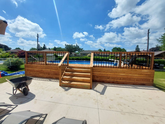 DECKS & PORCHES