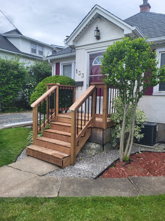 DECKS & PORCHES