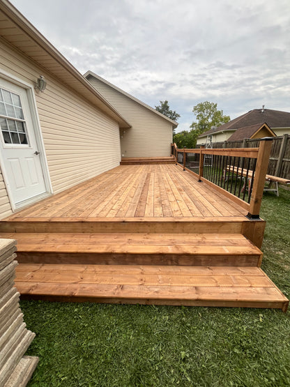 DECKS & PORCHES